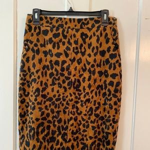 Corduroy pencil skirt in leopard print